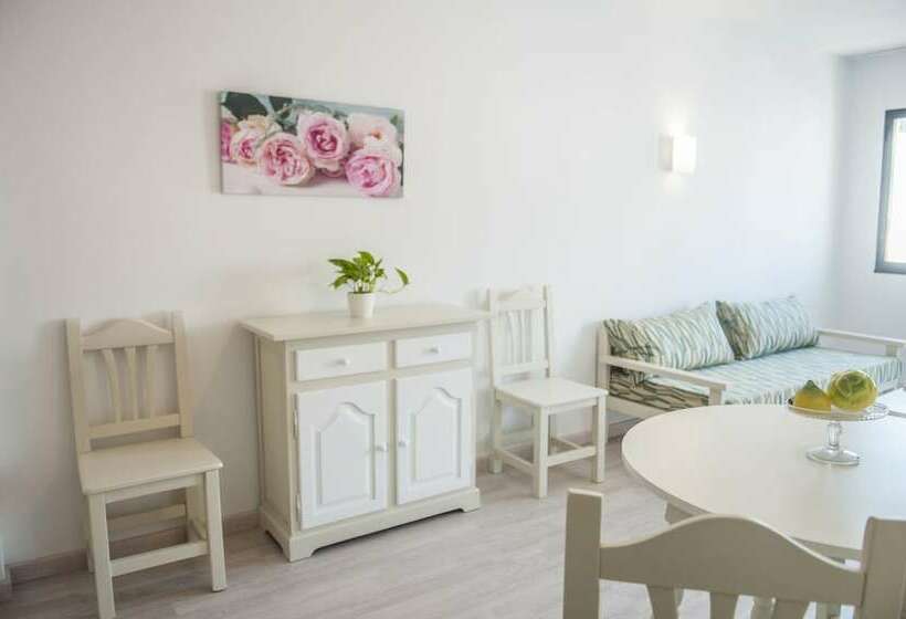 Апартаменты 1 Спальня, Apartamentos Loar