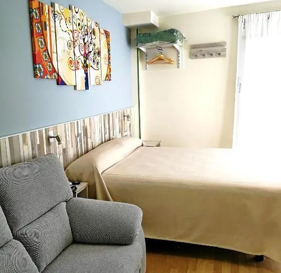 استودیوی سوپریور, Apartamentos Aralso