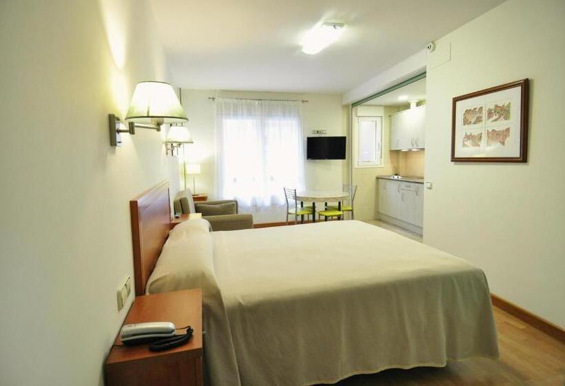 استودیوی استاندارد, Apartamentos Aralso