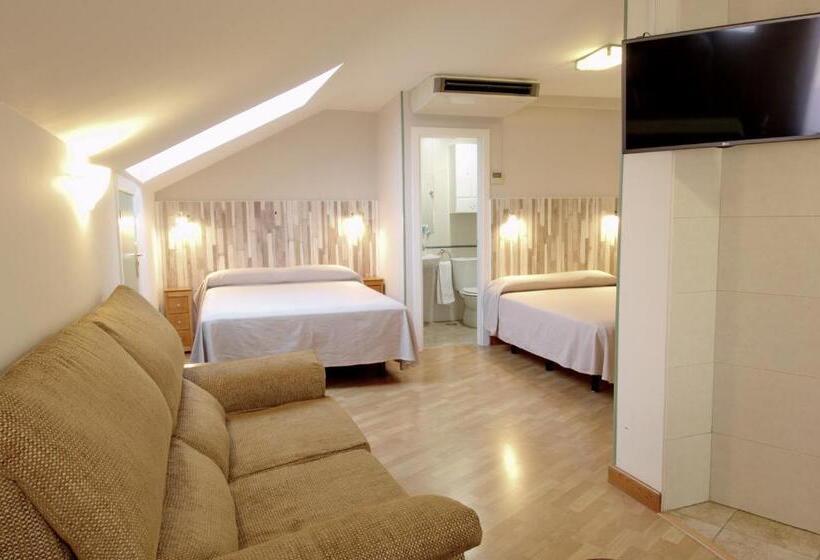 استودیو خانوادگی, Apartamentos Aralso