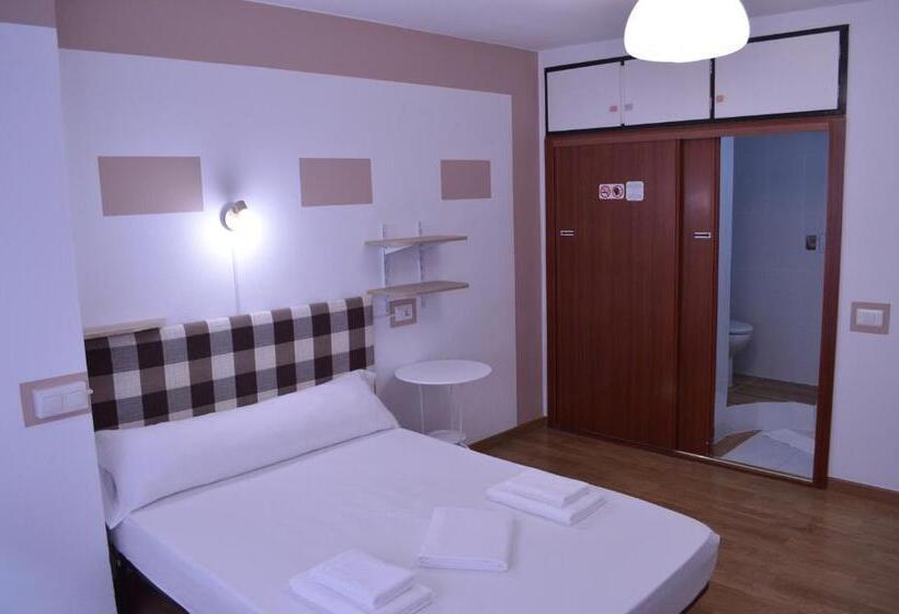 Номер Стандарт, Ararat Hostel