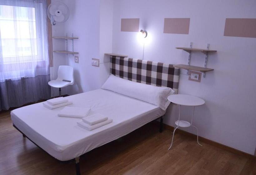 Номер Стандарт, Ararat Hostel