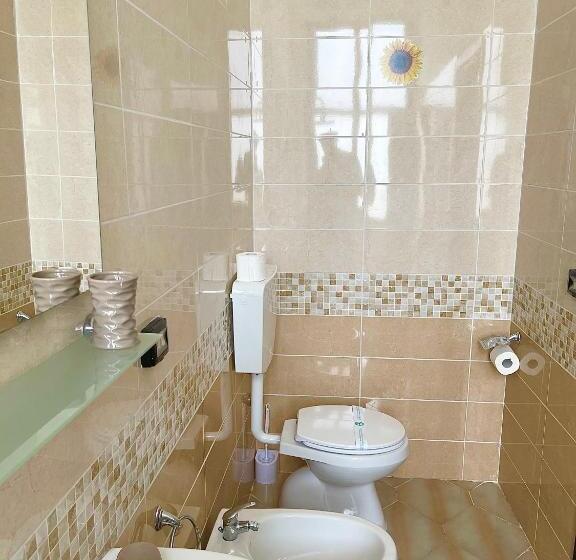 اتاق استاندارد, B&b Station