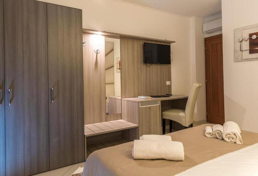 Номер Стандарт, La Piazzetta Guest House