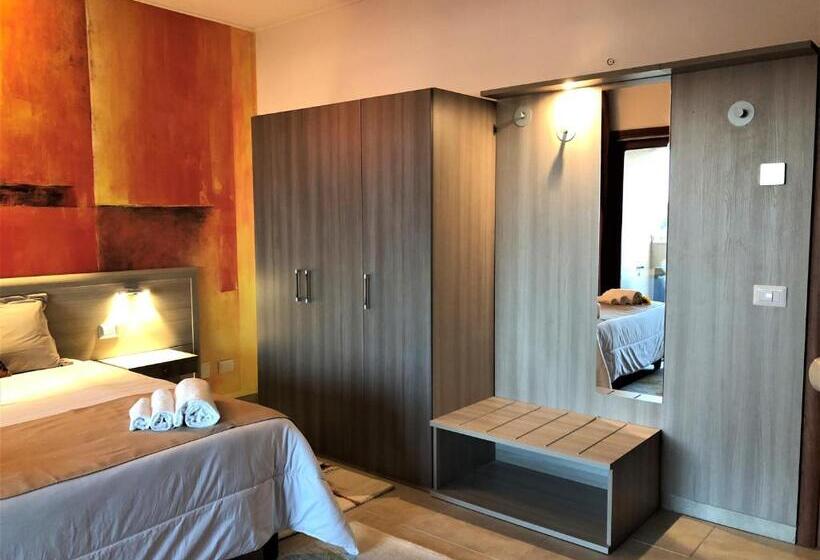 Трехместный Номер Superior, La Piazzetta Guest House