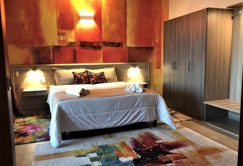 غرفة سوبيريور ثلاثية, La Piazzetta Guest House