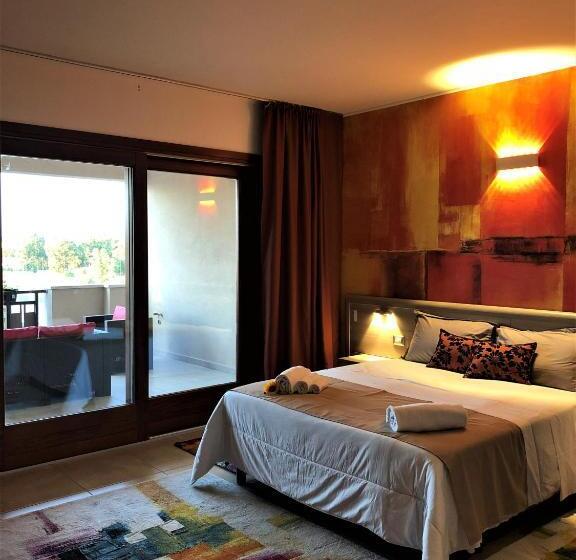 غرفة سوبيريور ثلاثية, La Piazzetta Guest House