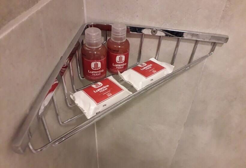 Deluxe Kamer, Lummina Mogi