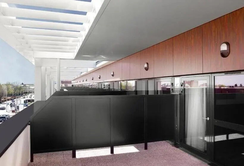 テラス付き１ベッドルームアパートメント, One Loft Appart