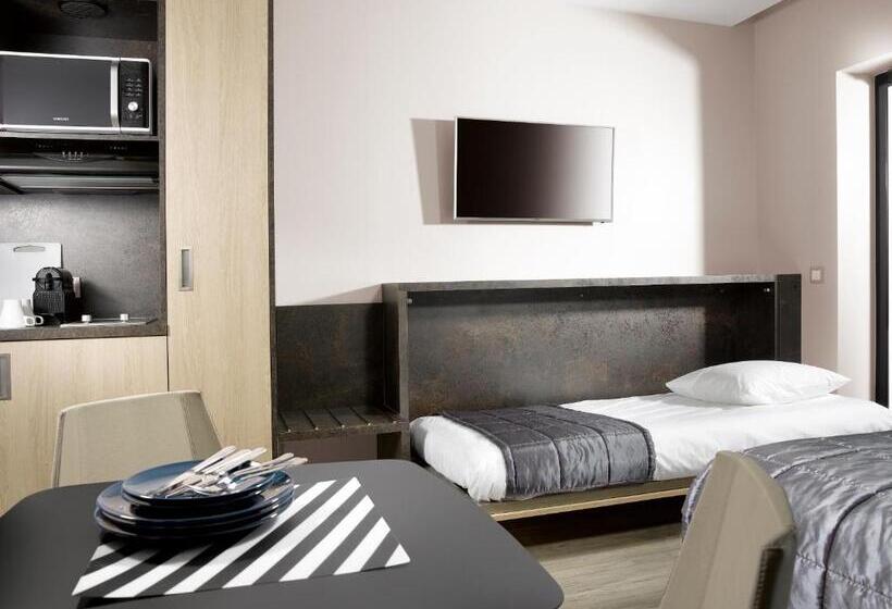 Апартаменты 1 Спальня с Террасой, One Loft Appart