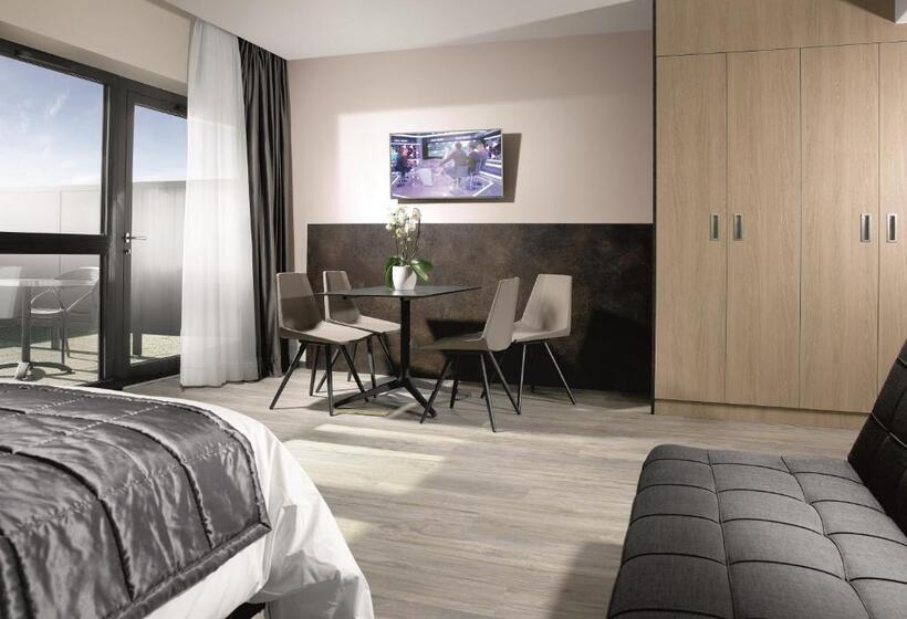 Апартаменты 1 Спальня с Террасой, One Loft Appart
