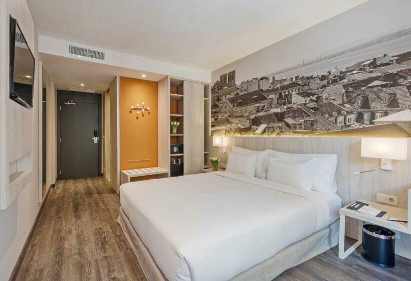 اتاق استاندارد, Exe Liberdade