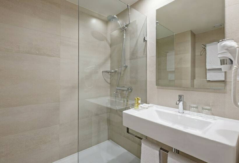 اتاق استاندارد, Exe Liberdade