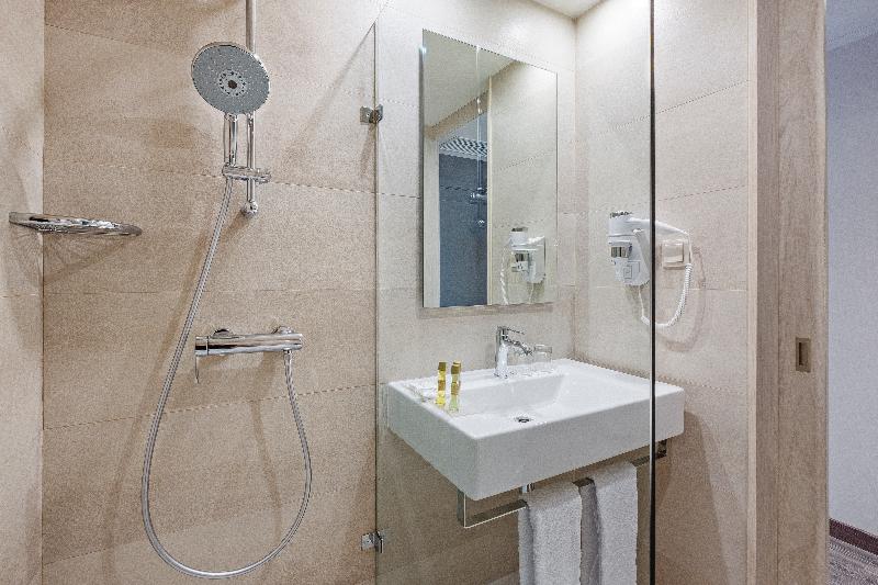 اتاق استاندارد, Exe Liberdade