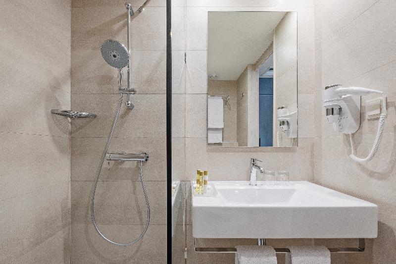 اتاق استاندارد, Exe Liberdade