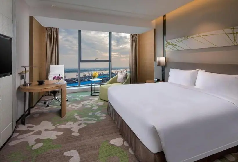 اتاق استاندارد با تخت بزرگ, Holiday Inn Nanjing Harbour, An Ihg