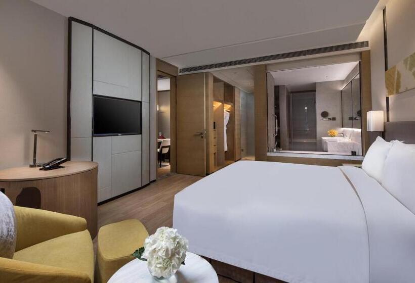 Sviitti King-vuode, Holiday Inn Nanjing Harbour, An Ihg
