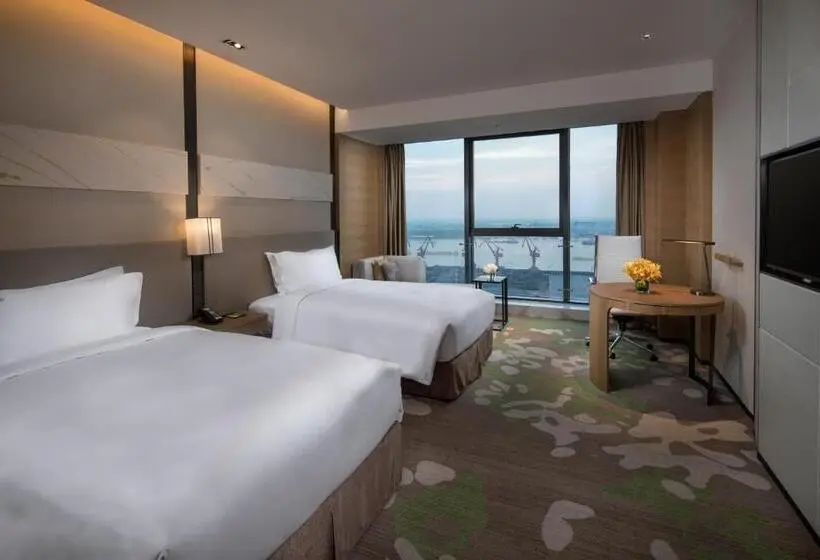 اتاق استاندارد با چشمانداز, Holiday Inn Nanjing Harbour, An Ihg