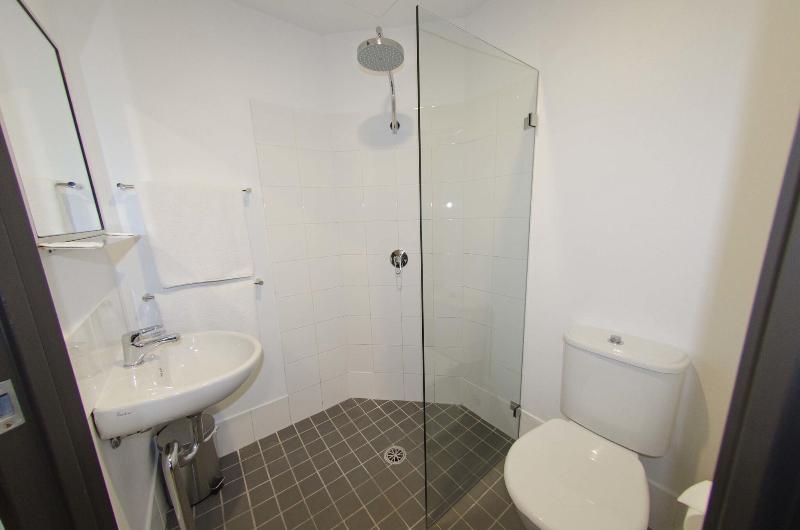 اتاق استاندارد با تخت دو نفره بزرگ, Regale Motel