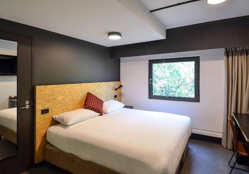 اتاق استاندارد با تخت دو نفره بزرگ, Regale Motel
