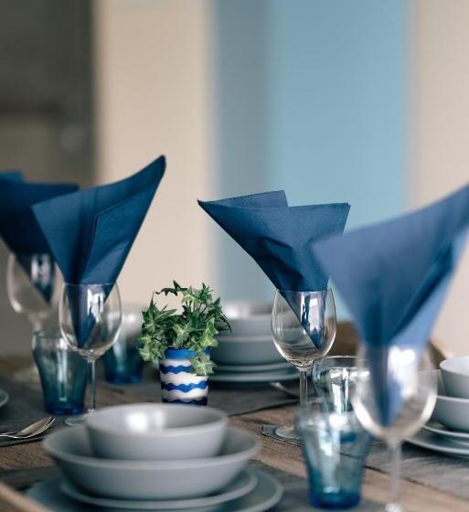 آپارتمان 1 خوابه با چشم‌انداز استخر, Surf & Sand Resort