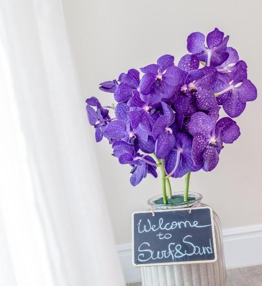 آپارتمان 2 خوابه, Surf & Sand Resort