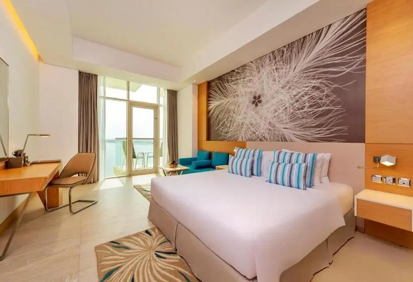 اتاق پرمیوم با چشم‌انداز دریا, Royal Central Hotel And Resort The Palm