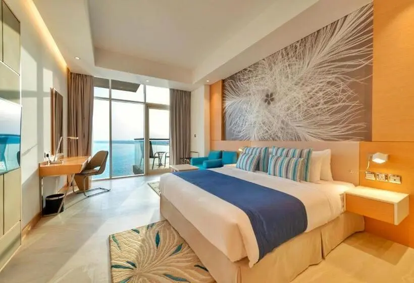 اتاق پرمیوم با چشم‌انداز دریا, Royal Central Hotel And Resort The Palm