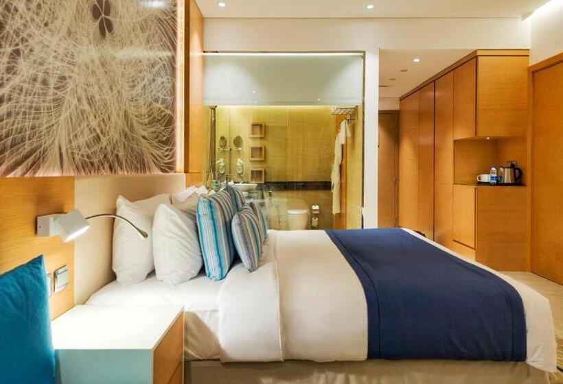 带阳台的豪华间, Royal Central Hotel And Resort The Palm