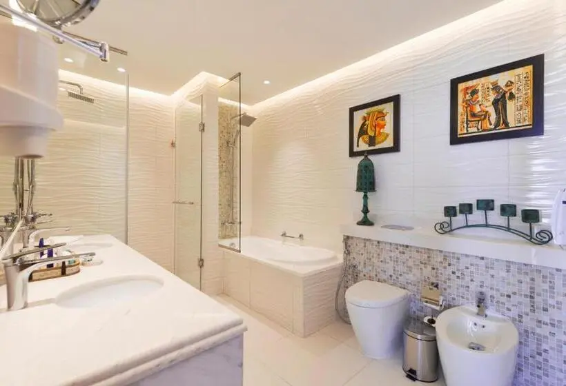 اتاق استاندارد با تخت بزرگ, Royal Central Hotel And Resort The Palm