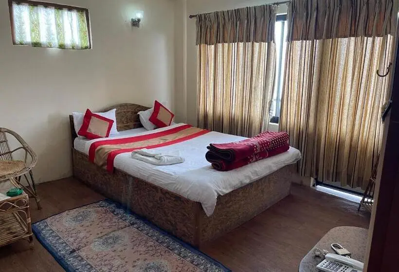 اتاق استاندارد با تخت بزرگ, Nagarkot Holiday Inn