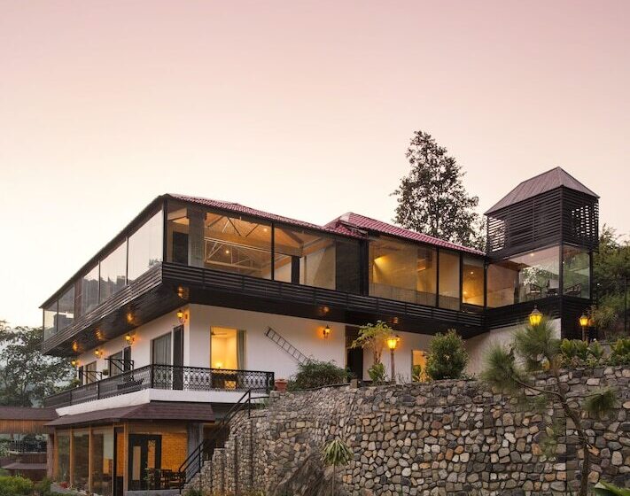 프리미엄 룸, Shaantam Resorts & Spa
