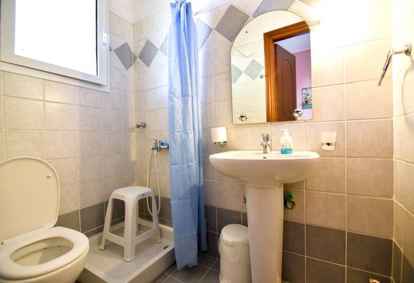 Студио Стандарт Вид на Горы, Tsertos Apartments