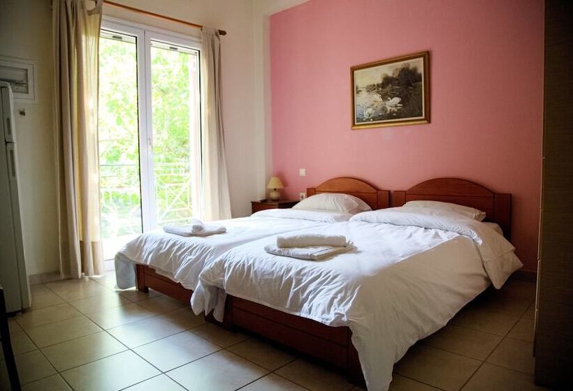 Студио Стандарт Вид на Горы, Tsertos Apartments