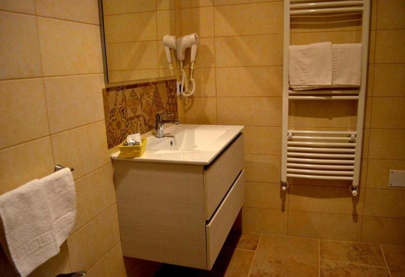 غرفة ديلوكس مزودة بشرفة, B&b Domus Palmi