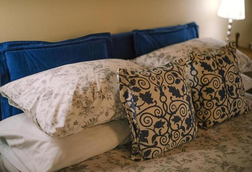 جناح, Palazzo Romani Adami