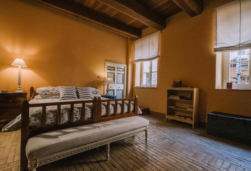 Студия Стандарт, Palazzo Romani Adami