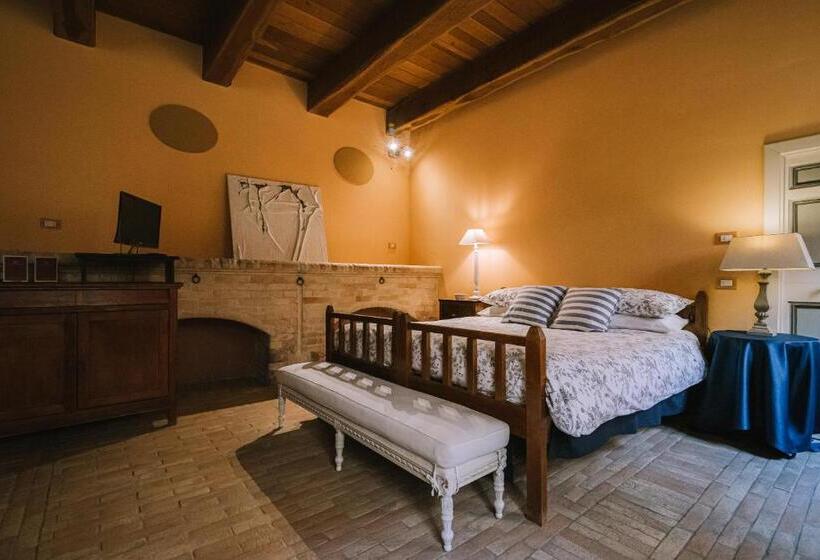 إستوديو قياسى, Palazzo Romani Adami