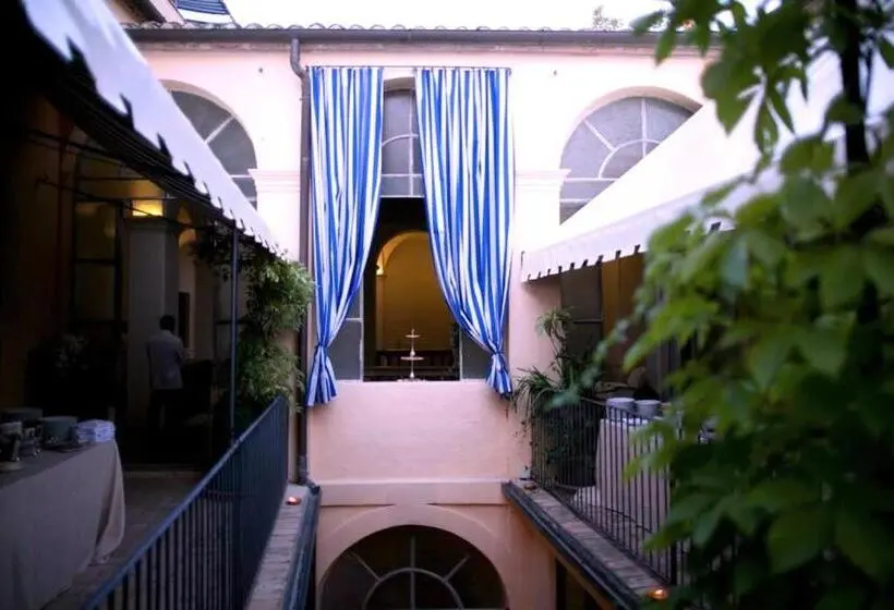 ビラホテル１ベッドルーム, Palazzo Romani Adami