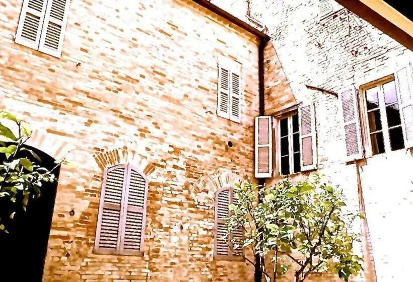 ビラホテル１ベッドルーム, Palazzo Romani Adami