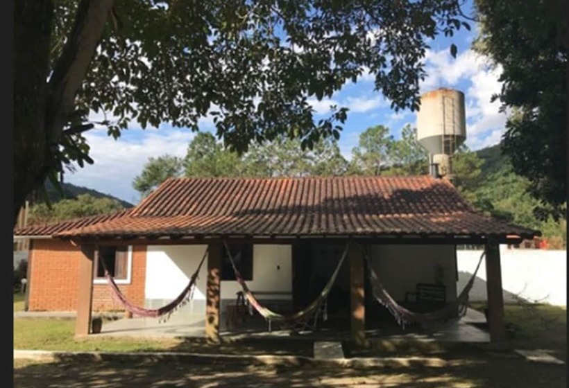 샬레, Aconchegos Ile De France