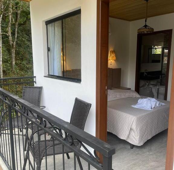 발코니가 있는 스위트, Aconchegos Ile De France