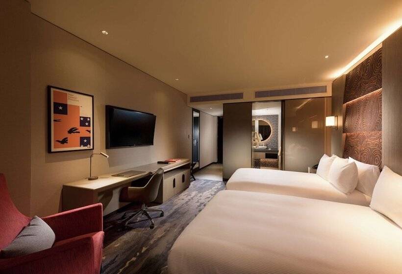 디럭스 룸, Hilton Port Moresby Hotel & Residences