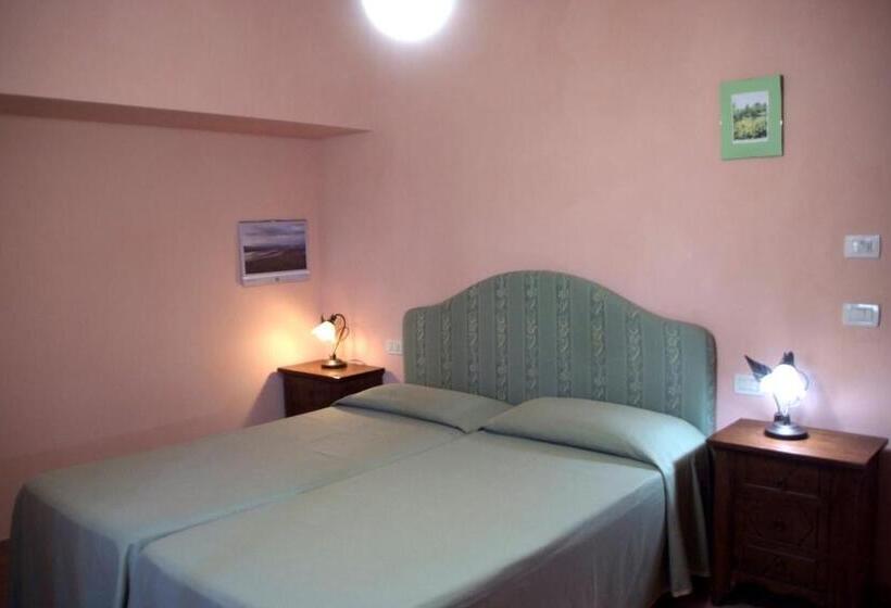 Apartamento 1 Dormitório com Sacada, Il Pino Bioagricoltura