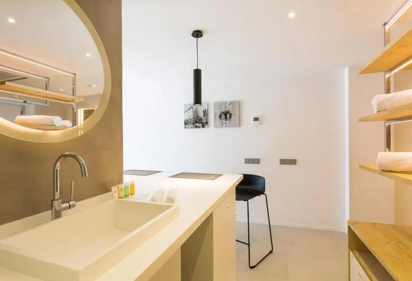سوییت با چشم‌انداز دریا, One Ibiza Suites