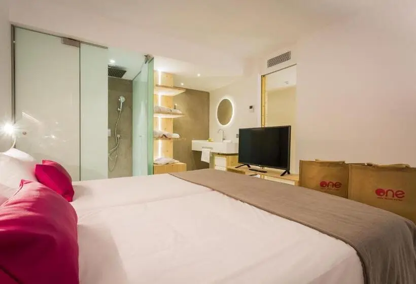 سوئیت پریمیوم, One Ibiza Suites