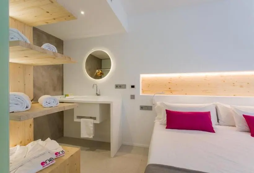 سوئیت پریمیوم, One Ibiza Suites