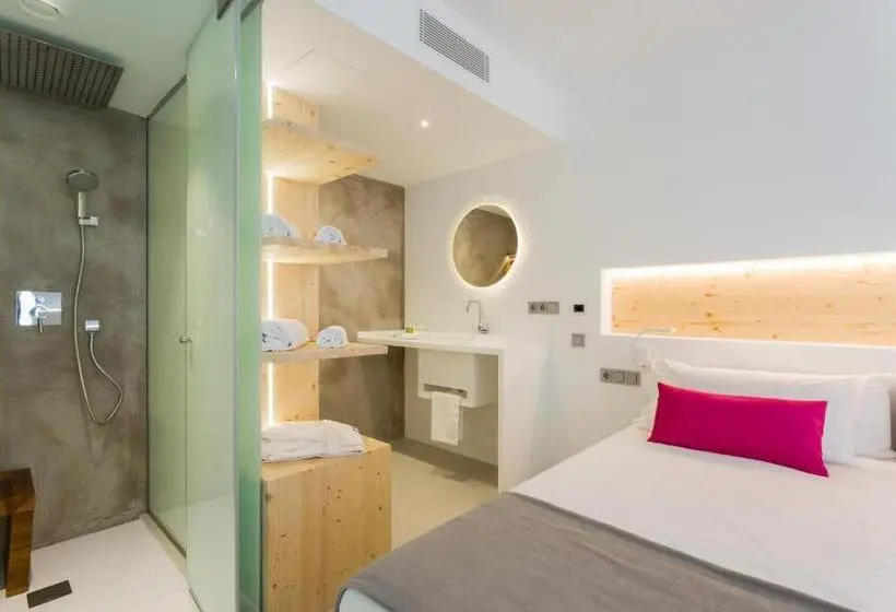 سوئیت پریمیوم, One Ibiza Suites