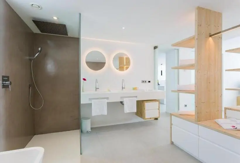 سوییت سوپریور, One Ibiza Suites