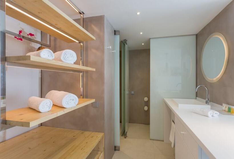 주니어 스위트 측면 바다 전망, One Ibiza Suites